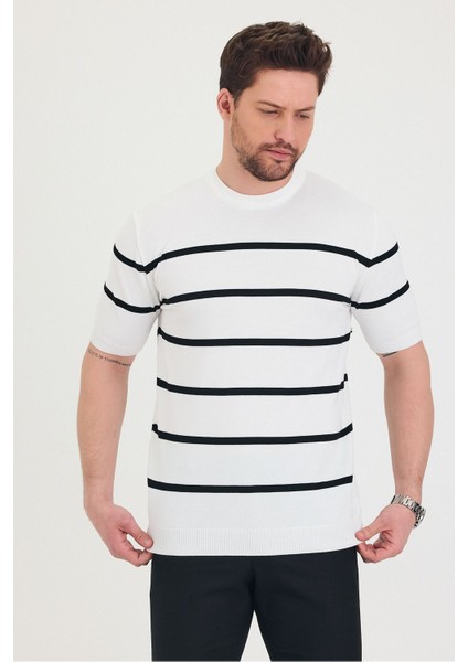 Erkek Bisiklet Yaka Kalın Çizgi Detaylı Kısa Kollu Ince Triko T-Shirt fırsatları