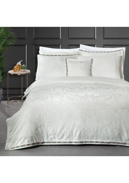 Shakira King Size (Battal Boy) %100 Pamuk Saten "300 Tc" Nevresim Takımı Beyaz