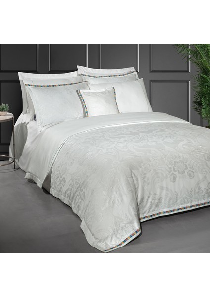 Shakira King Size (Battal Boy) %100 Pamuk Saten "300 Tc" Nevresim Takımı Beyaz modelleri