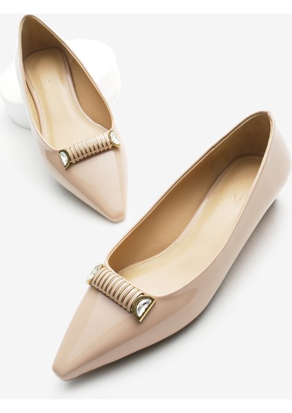 Kadın Siyah Neolit Taban Toka Detaylı Sivri Burunlu Babet