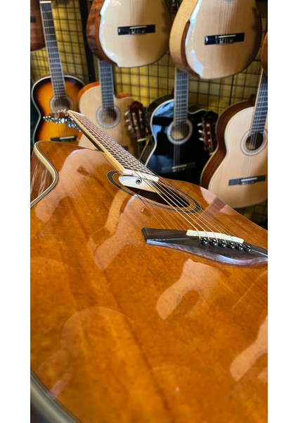 Maun Ağacı Akustik Gitar Seti 4/4 Tam Boy Akustik Gitar