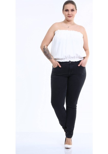 Arka Cep Taş Baskı Denim Pantolon