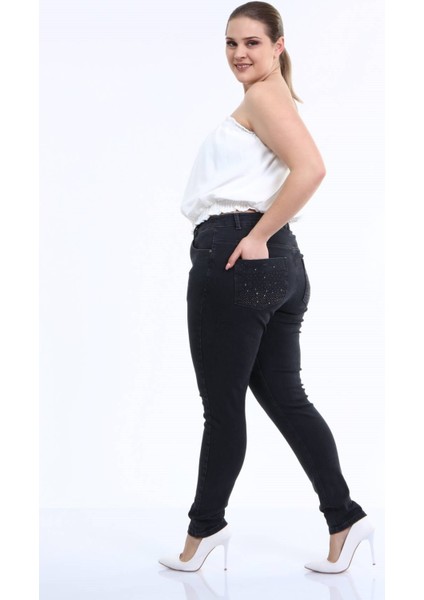 Arka Cep Taş Baskı Denim Pantolon fırsatları