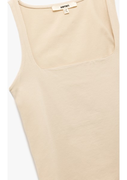 Pamuklu Slim Fit Kolsuz Kare Yaka Atlet