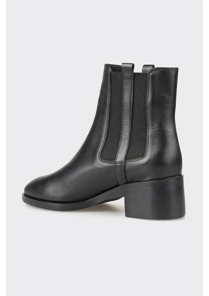 Siyah Deri Kadın Topuklu Bot modelleri