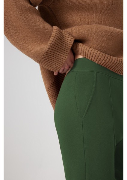 Yeşil Nervür Dikişli Cep Detaylı Kadın Pantolon modelleri