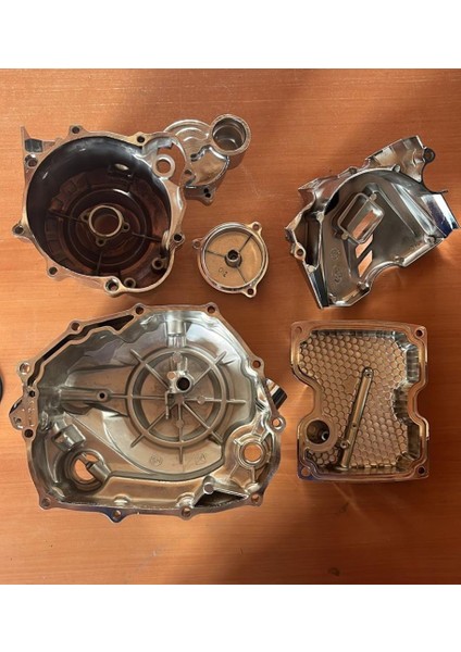 Motorsiklet Kuba Karter Kapağı Sağ+Sol+Ön Dişli Nikel (5 Parça) Çıta modelleri