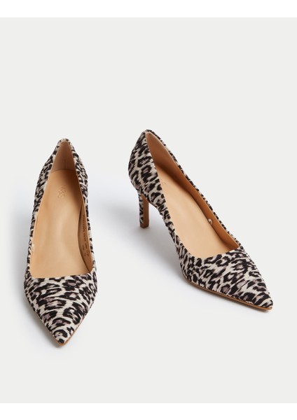 Leopar Desenli Stiletto Topuklu Ayakkabı