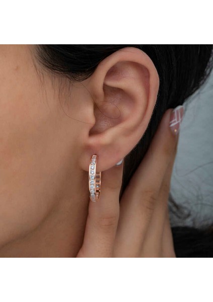 Gümüş Zirkon Taşlı Halka Kadın Küpe modelleri