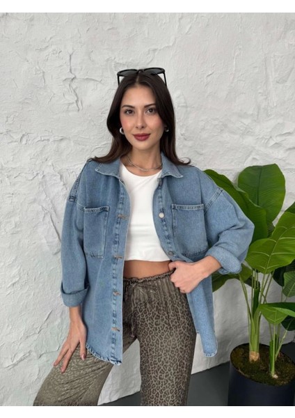 Lavida Kadın Çift Cepli Yıkamalı Oversize Denim Ceket