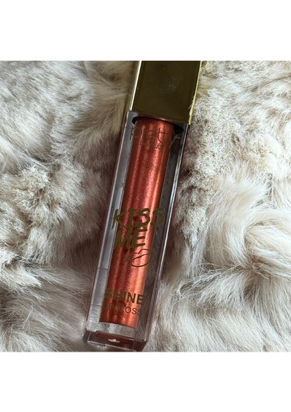 Kiss Me Shine Lip Gloss - Kızıl Işıltılı Dudak Parlatıcısı