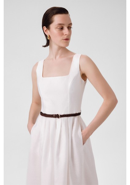 Ekru Kare Yaka Kemer Detaylı Uzun Elbise fırsatları