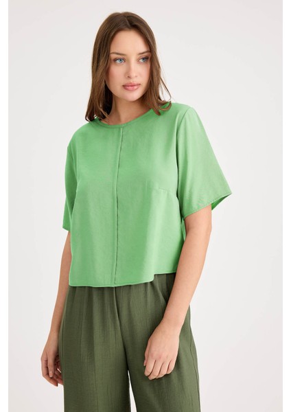 Yuvarlak Yaka Kısa Kol Crop Bluz