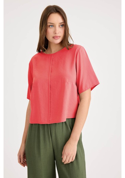 Yuvarlak Yaka Kısa Kol Crop Bluz modelleri