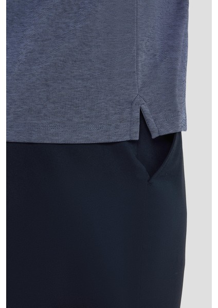 Siyah Polo Yaka T-Shirt fırsatları