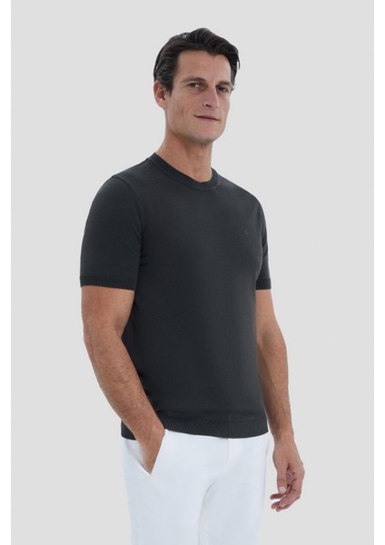 Siyah Bisiklet Yaka T-Shirt