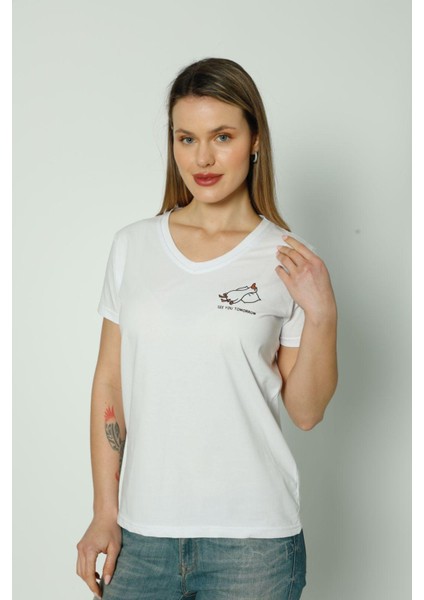 Baskı Detaylı Beyaz T-Shirt