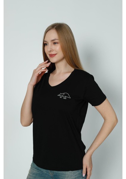 Baskı Detaylı Siyah T-Shirt fiyatları