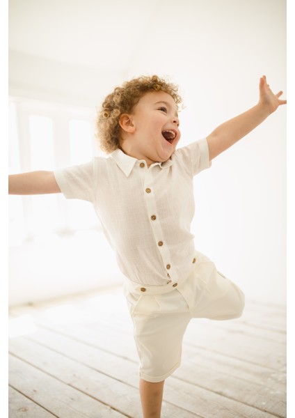 Erkek Bebek ve Çocuk Yazlık Alt Üst Takım %100 Pamuk Keten Gömlek ve Kanvas Şort Takımı 1-4 Yaş fırsatları