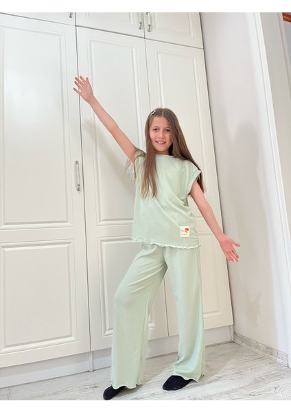 Kız Çocuk Bürümcük Kumaş Alt-Üst Takım modelleri