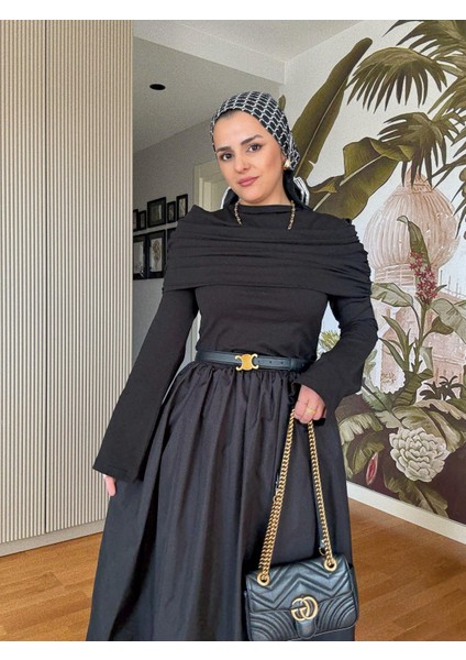 Kayık Yaka Pamuklu Roza Elbise Siyah
