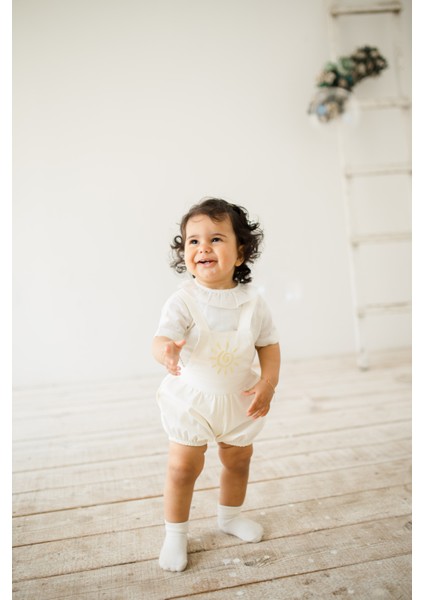 Kız Bebek 2’li Yazlık Tulum Takımı Kanvas Tulum ve Keten Gömlek Güneş Desenli 0-12 Ay Rahat Takım modelleri