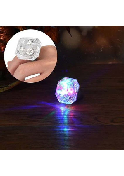 Kristal Tasarımlı LED Glow Işıklı 3 Modlu Gümüş Yüzük 3.5 x 5 cm (4401)