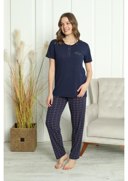 Kısa Kollu Pijama Takımı