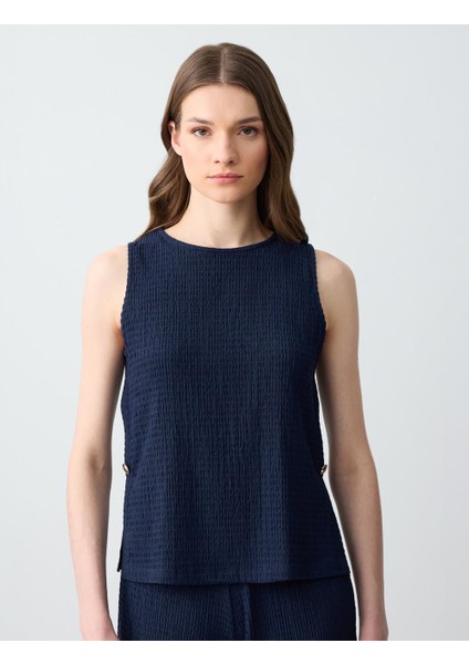 Lacivert Düz Kesim Yuvarlak Yaka Kolsuz Örme Bluz