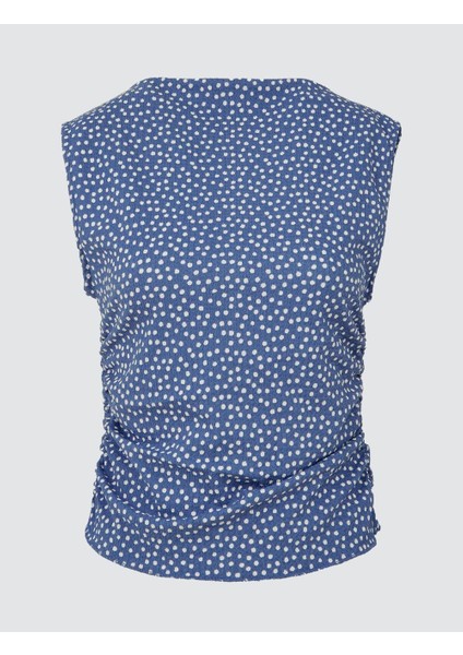 Mavi Kayık Yaka Kolsuz Puantiyeli Örme Bluz