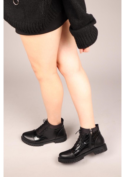 Kroko Rugan Garnili Strech ve Fermuarlı Bot SİYAH fırsatları