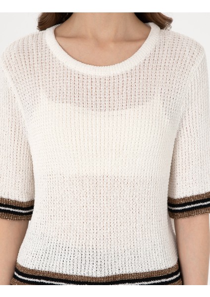 Kadın Ekru Regular Fit Triko Tişört 50306558-VR019