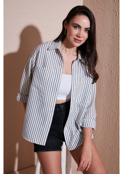 Regular Fit Uzun Kollu Çizgili Gömlek Bayan Gömlek 6772875