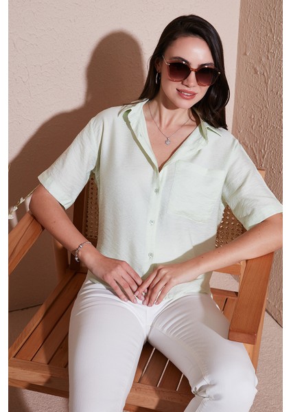Regular Fit Göğüs Cepli Kısa Kollu Gömlek Bayan Gömlek 6779324