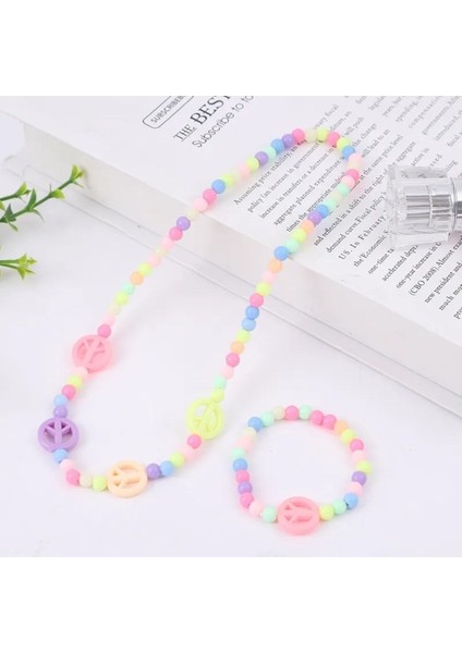 Figürlü Çocuk Kolye Bileklik Takımı.