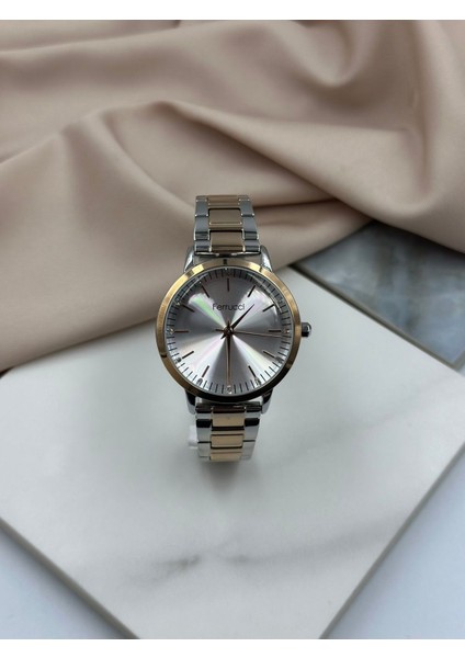 Çift Renk Gümüş-Rose Gold Minimal Tasarım Ferrucci Kadın Kol Saati fırsatları