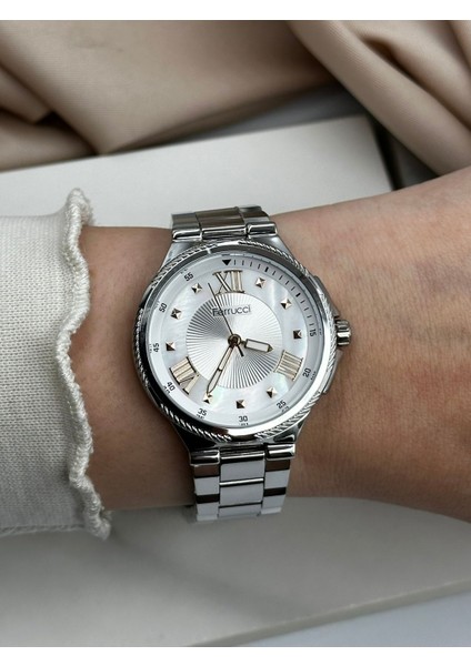 Gümüş Hologramlı Kadran Tasarım Ferrucci Kadın Kol Saati fırsatları