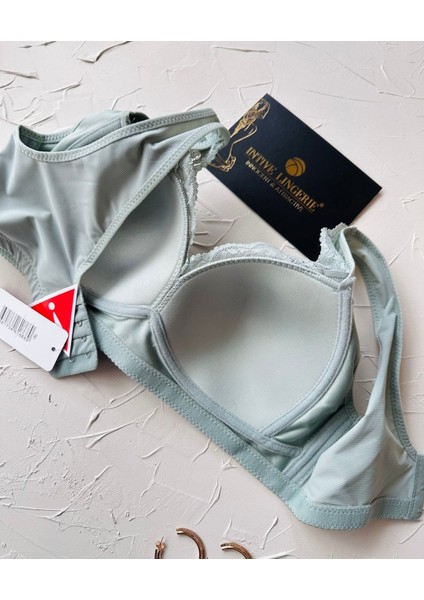 Harper Balensiz Desteksiz V Yaka Kesim Kaplı Dantelli Ultra Kaliteli Rahat C Cup Sütyen fırsatları