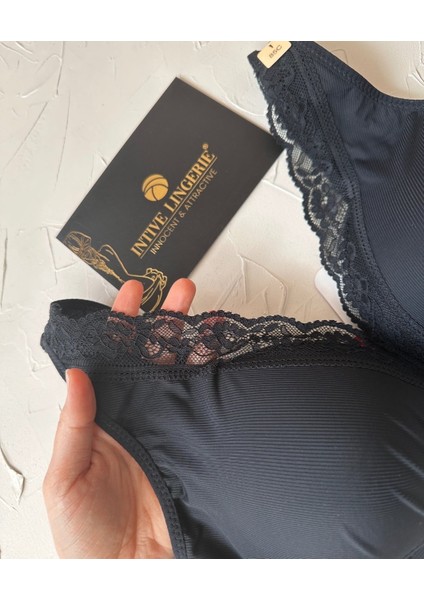 Harper Balensiz Desteksiz V Yaka Kesim Kaplı Dantelli Ultra Kaliteli Rahat C Cup Sütyen fırsatları