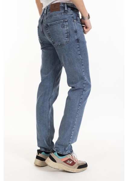 Erkek Denim Regular Fit Rahat Kalp Normal Bel Düz Paça Likralı Kot Pantolon 95505 Açık Mavi fırsatları
