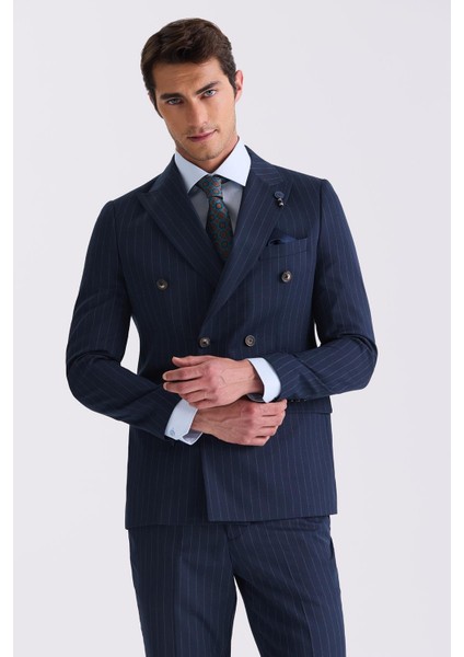 Lacivert Slim Fit Sivri Yaka Çizgili Kruvaze Takım Elbise fiyatları