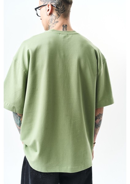 Erkek Respire Yazı Detaylı Oversize T-Shirt Yağ Yeşili indirimleri