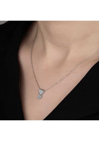 Swarovski Taşlı Gümüş Kalp Tektaş Bayan Kolye