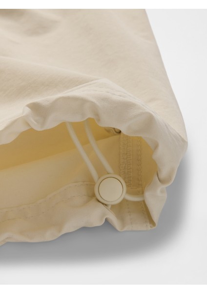 Erkek Kırık Beyaz Paraşüt Pantolon modelleri