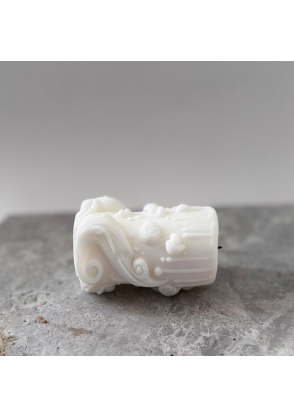 Özel Günler Için Dekoratif Mum - %100 Soya Mumu - 7 cm x 10,5 cm - Beyaz ve Kırmızı Renk Luxdecire Mum