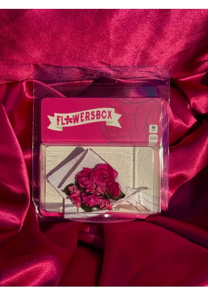 Burning Bloom Mini Çiçek Buketi – Hot Koleksiyon Wheels Flowers | Özel Tasarım Çiçek Kutusu | Özel Günler | Anne, Sevgili, Eş fiyatları