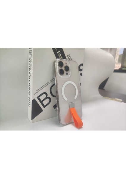 Apple iPhone 15 Uyumlu Magsafe Özellikli El Tutamaçlı Teksas Silikon Kapak