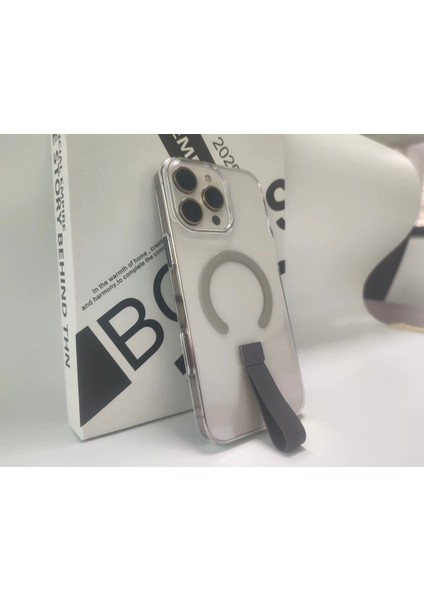 Apple iPhone 15 Pro Uyumlu Magsafe Özellikli El Tutamaçlı Teksas Silikon Kapak modelleri