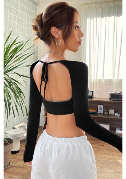 Marsilyan- Kadın Siyah Uzun Kol Göğüs ve Sırt Dekolteli Crop Top Bluz