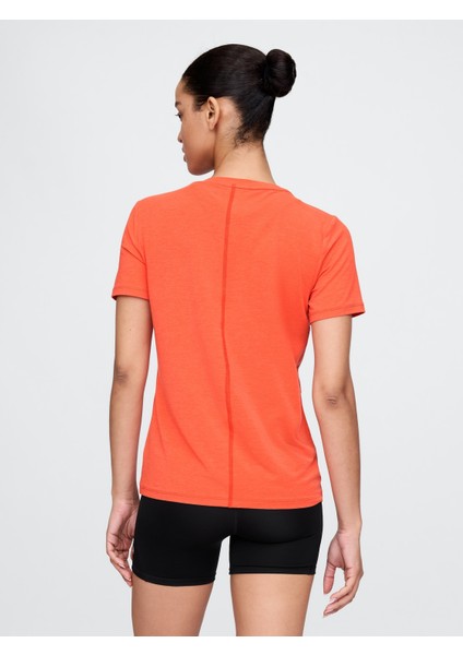 Kadın Turuncu Gapfit Breathe T-Shirt